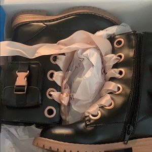 Katy Perry Girl’s The Lacey Lug never worn